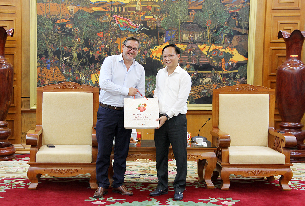 Bắc Ninh thúc đẩy xúc tiến đầu tư hướng tới phát triển hệ sinh thái kinh tế hàng không